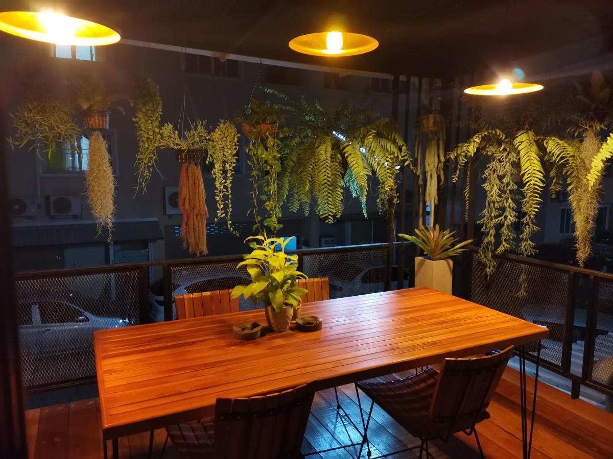 Tree​ For​ Rest​ Poshtel Hostel Bangkok Luaran gambar